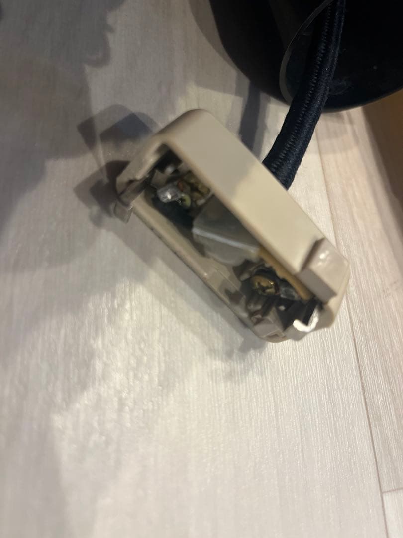 ステンドグラス風　ペンダントライト　照明　昭和レトロ　ステンドグラス