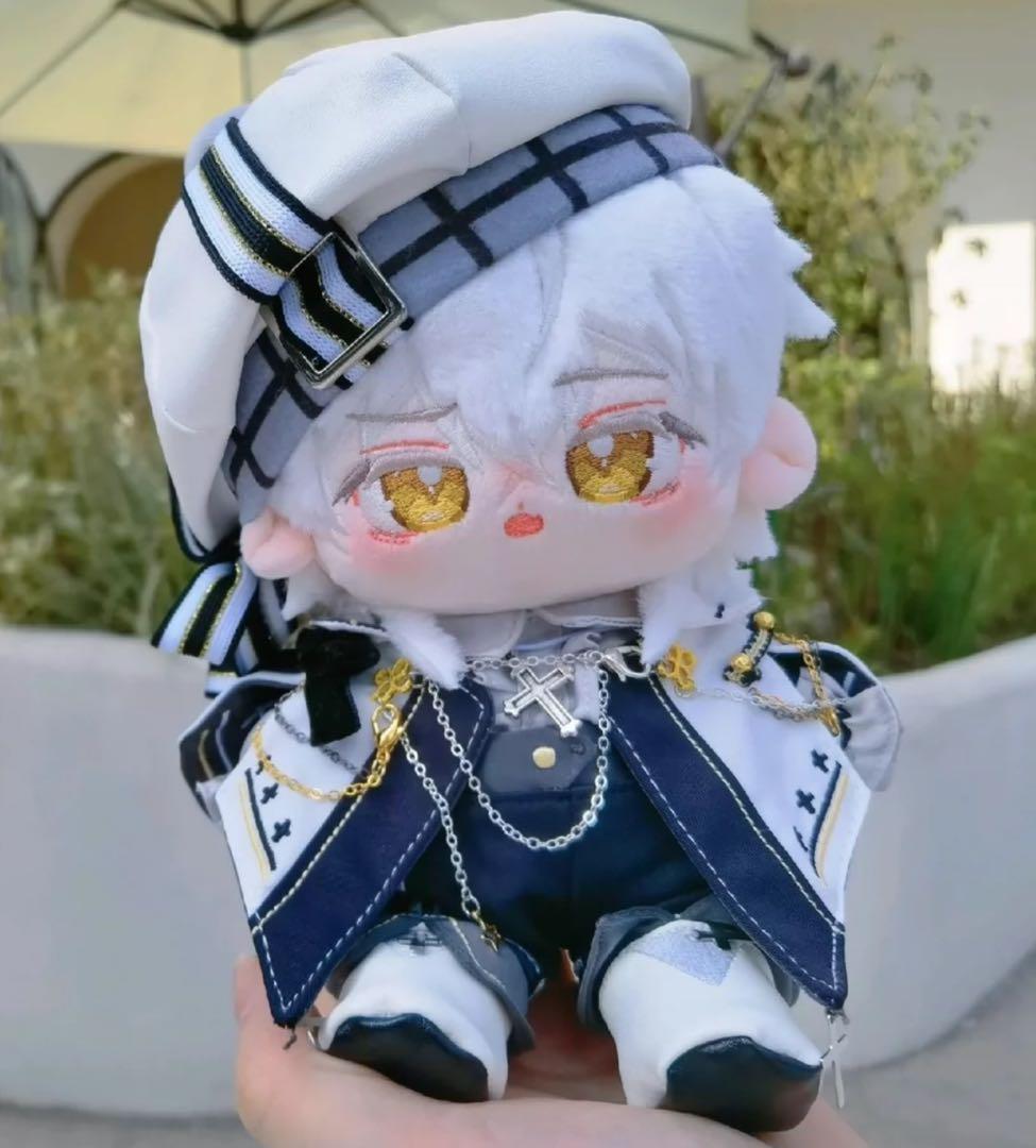 白髪金目》大人気な激レア可愛い着せ替えぬいぐるみ《20cm》 - メルカリ