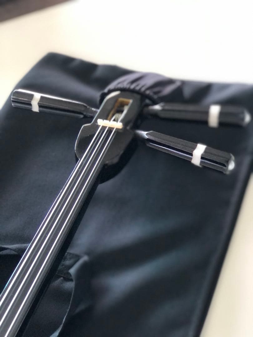 お値下げしました！新品　チューナー付きミニ三線