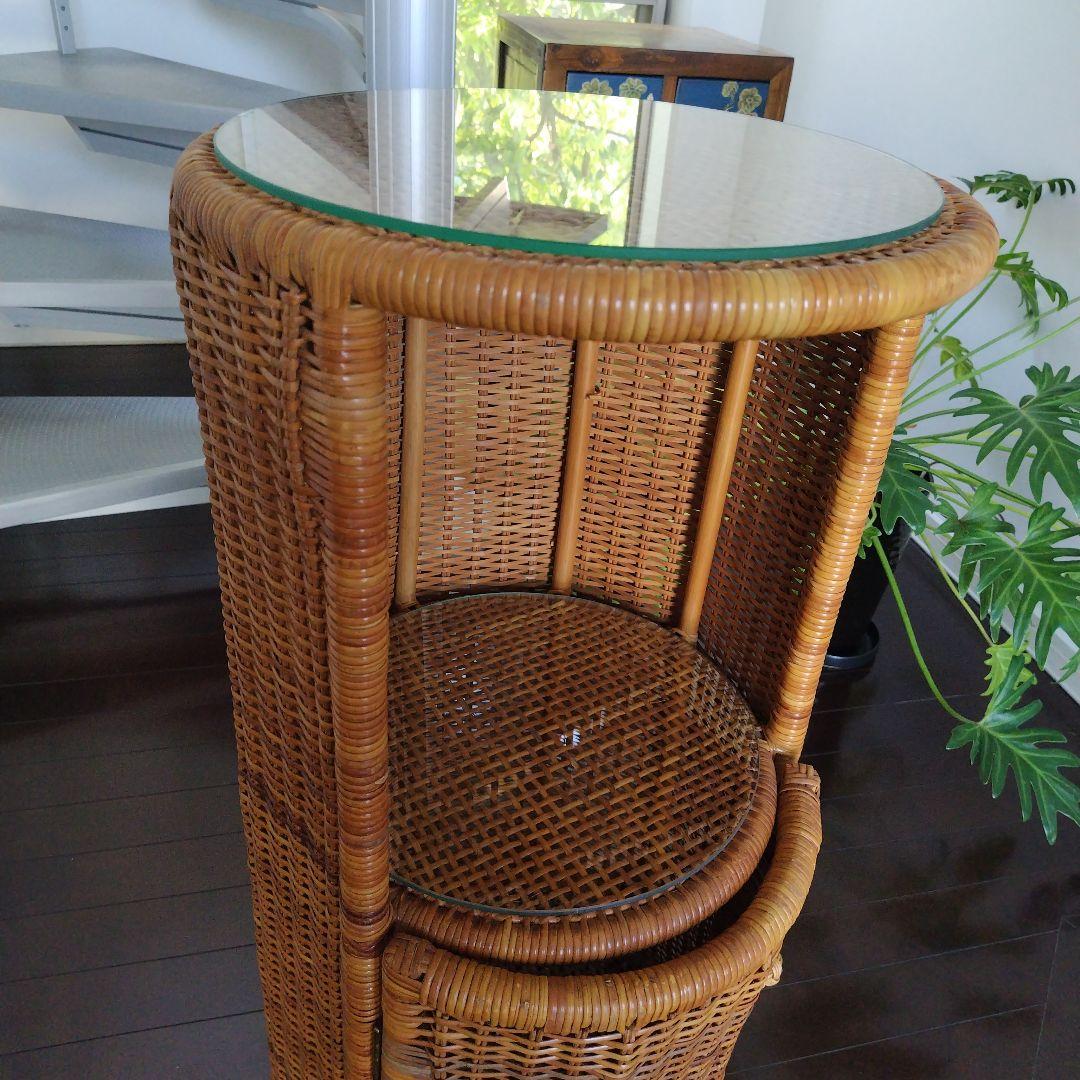 美品です！レトロ ラタン キャビネット 飾り棚 ガラス別売り