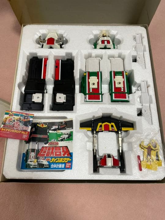 絶版】【美品】【箱破れアリ】ライブマン 超獣合身 DXライブボクサー