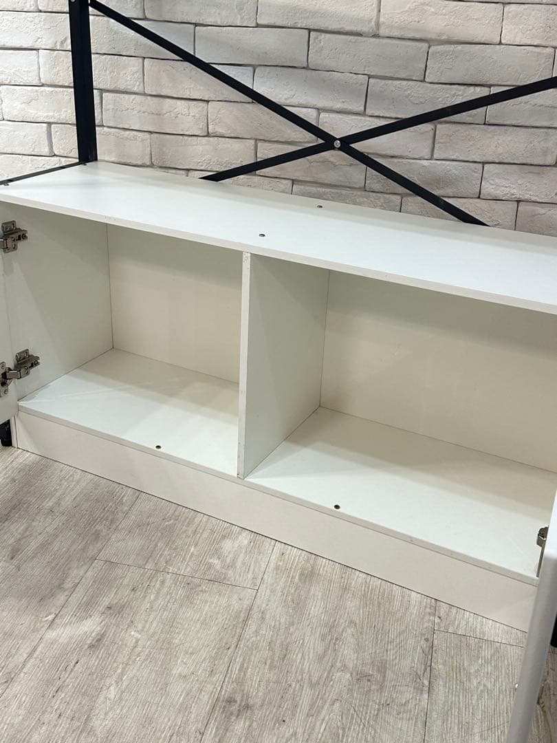 ① 【東京都内23区配送無料】陳列棚　キャビネット　ディスプレイ　サロン　什器