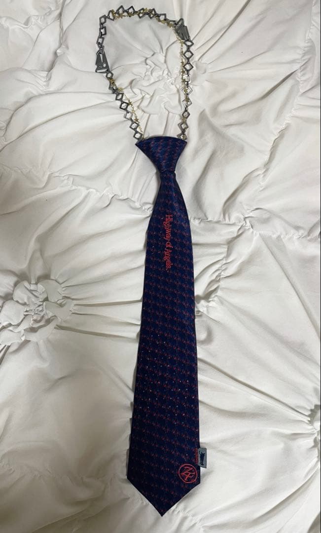 Highway of Angel Chain Tie ずとまよ