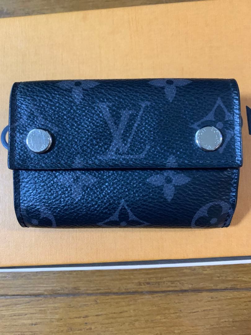 s*i様 VUITTON ルイヴィトン モノグラムエクリプス ディスカバリー 三