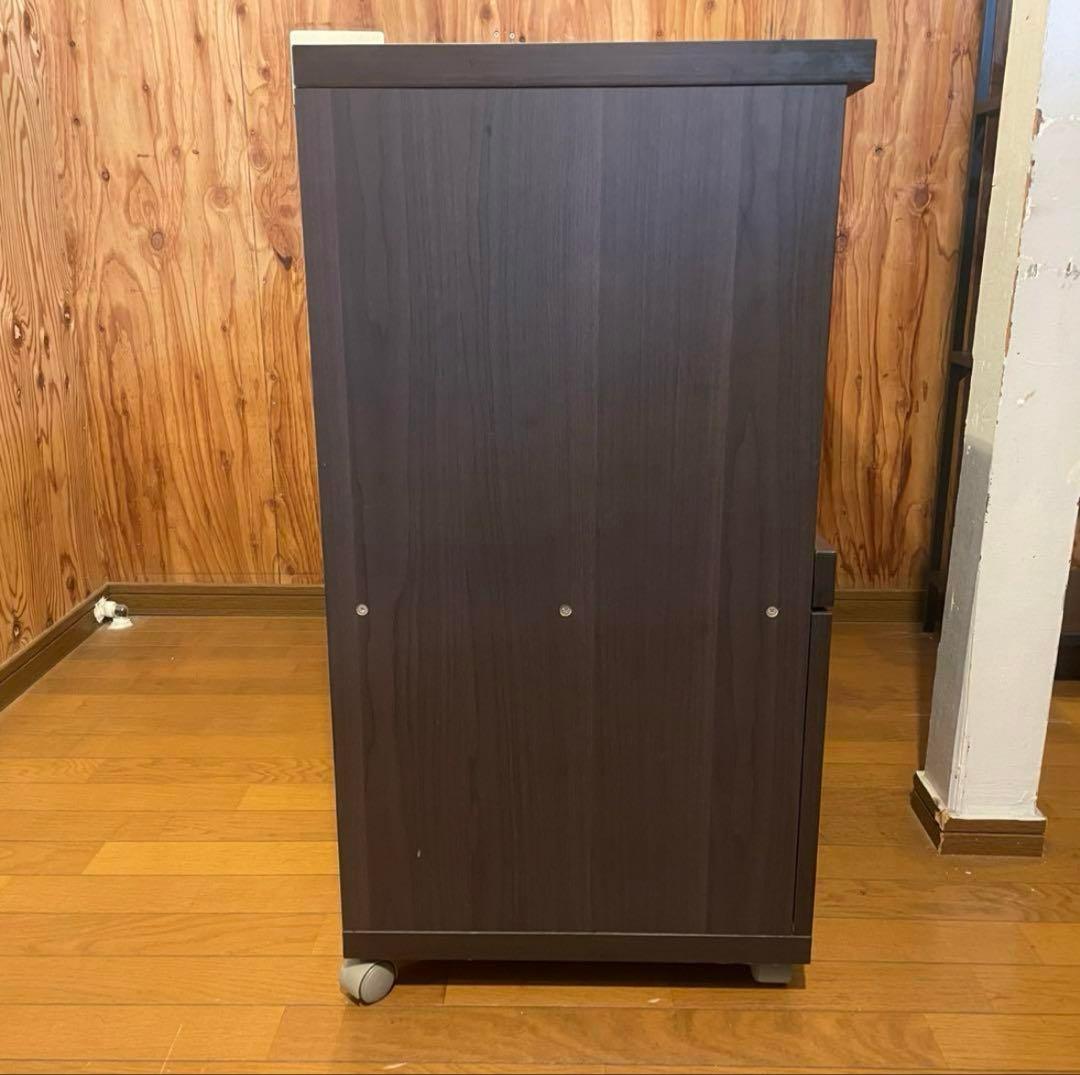 ニトリ　キッチンボード　レンジ台　キャスター付き