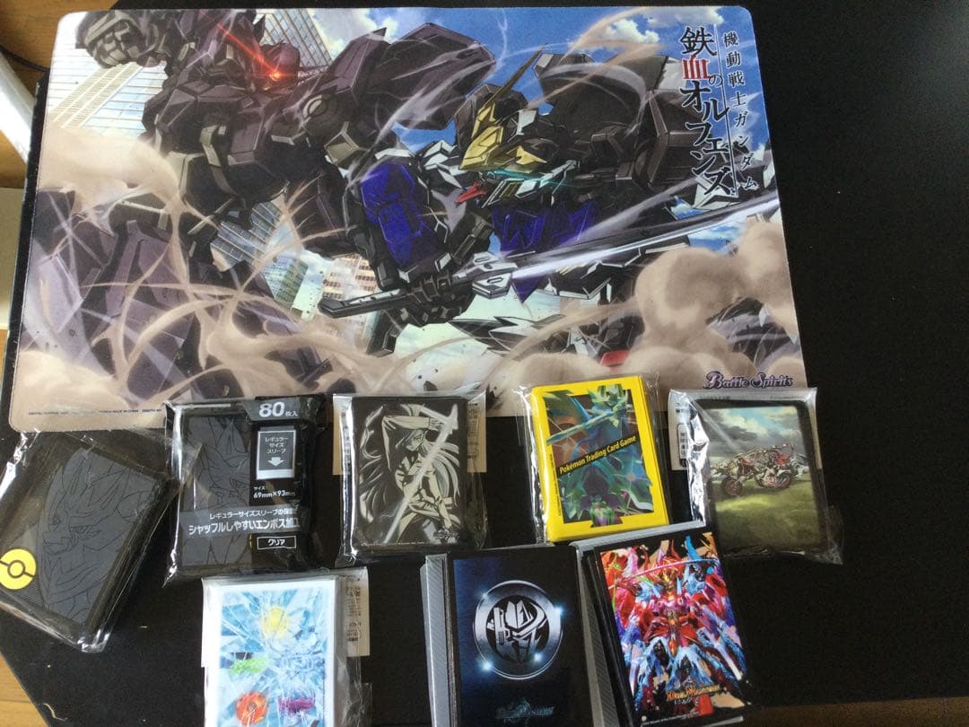 デュエルマスターズカード　引退品　スリーブ、プレイマット付き