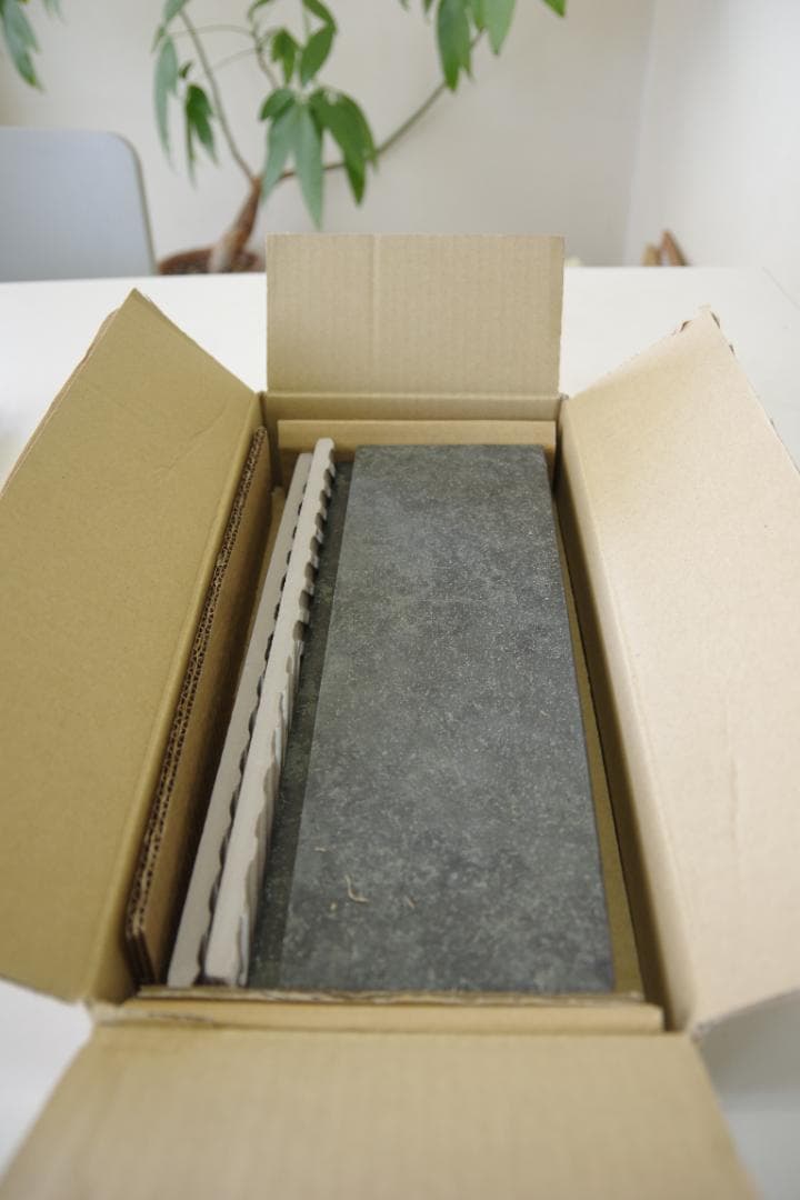 外装床タイル　 LIXIL　ベスパ　段鼻タイル　1箱　新品