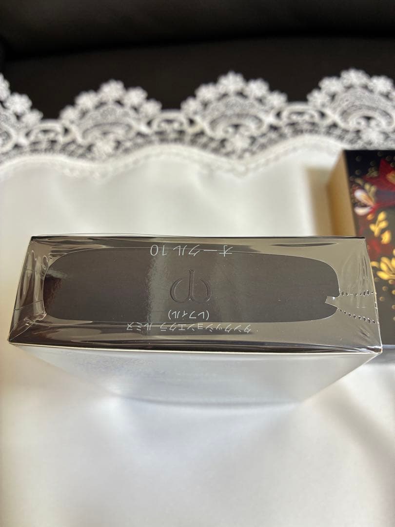 クレドポーボーテタンクッションエクラルミヌ限定ケース付オークル10 新品未開封