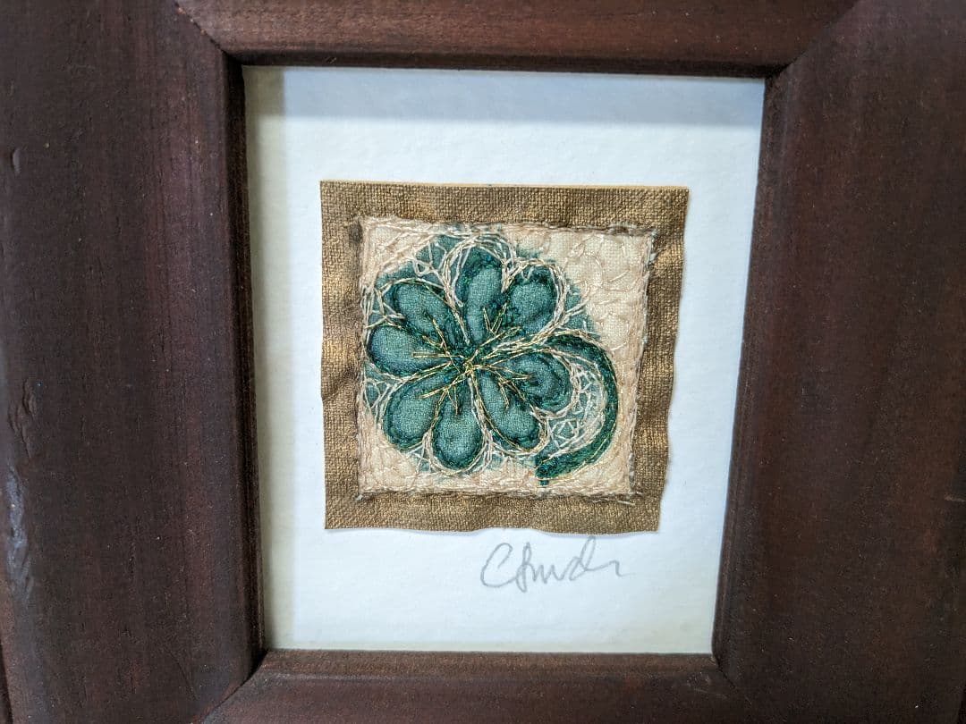 「claireSowdenクレアソヴデン亅ハート刺繍額入セットサイン入