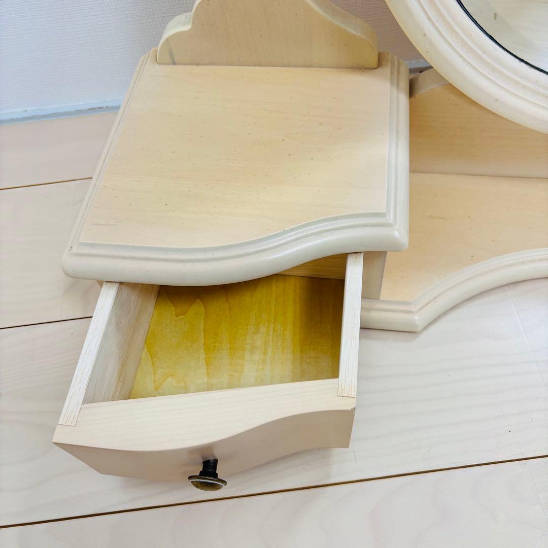 LYNN HOLLYN リンホーリンドレッサー 鏡のみ　送料込み