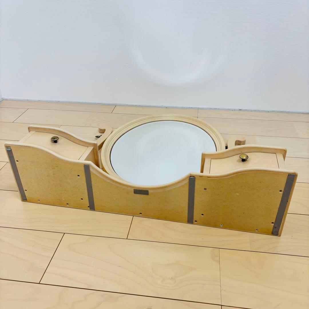 LYNN HOLLYN リンホーリンドレッサー 鏡のみ　送料込み