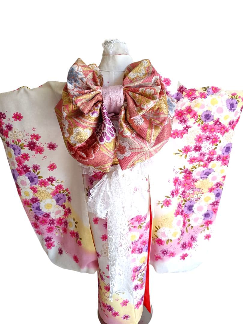 白地に花模様の着物とピンク系作り帯セット☆七五三ハーフ成人式