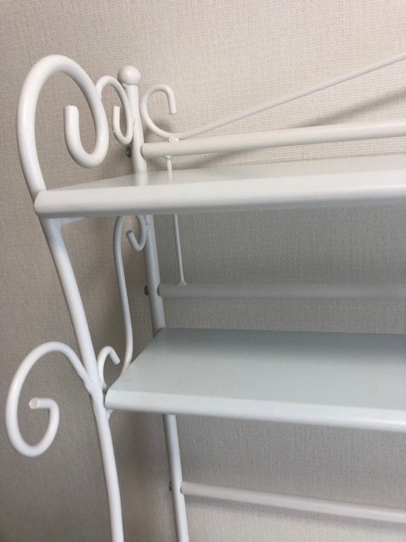 ニトリ　学習机　ワゴン、いす付き　猫脚風　ドレッサー　白