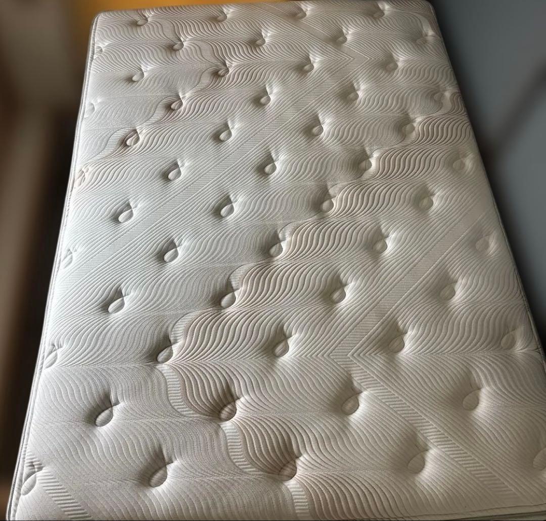 シモンズ Beautyrest Executive Renew ダブルマットレス