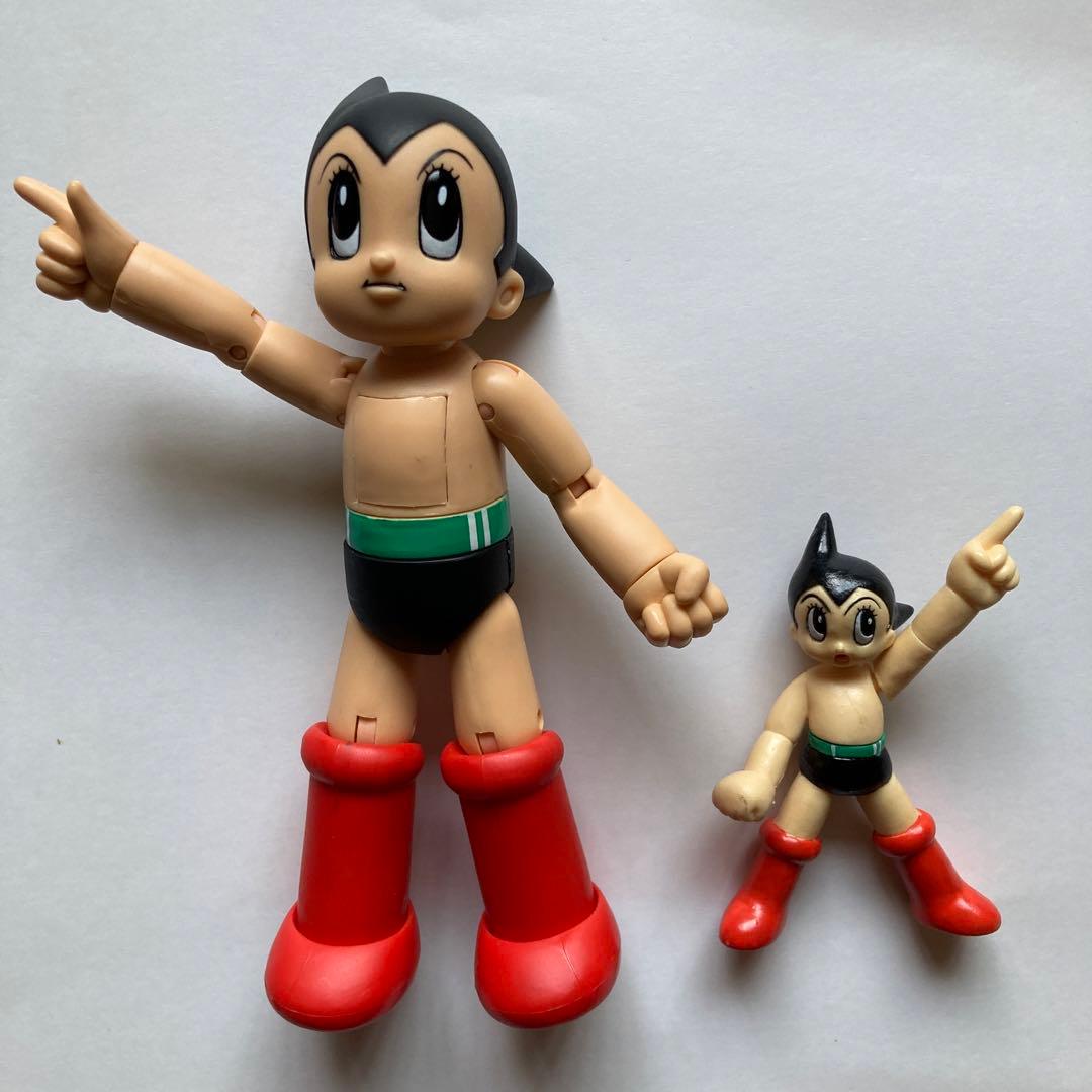 手塚治虫 鉄腕アトムフィギュア - メルカリ