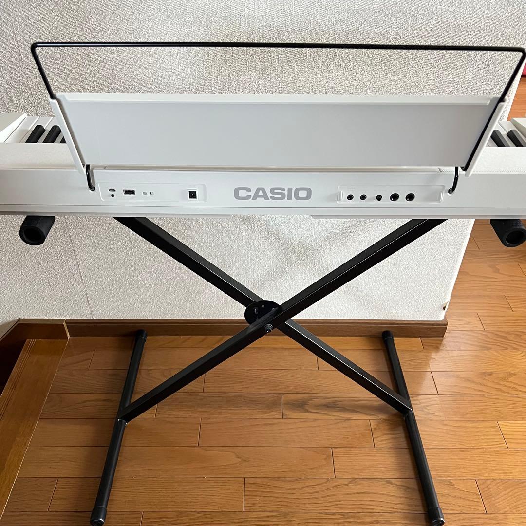 【送料無料】カシオ(CASIO)光ナビゲーション電子キーボード LK-520
