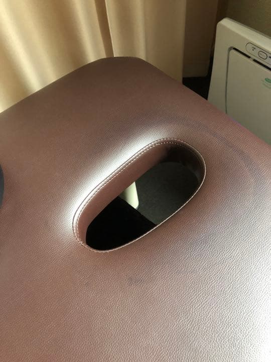 マッサージ用ベッド