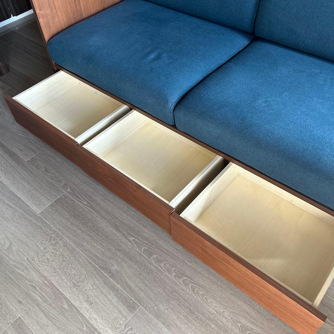 大塚家具ソファTAIDA木製フレーム。ソファベッドにもなります。