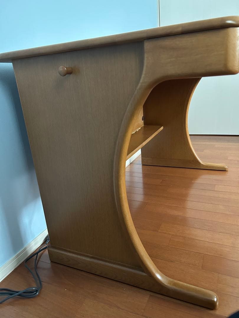 カリモク　学習机セット　4-1 机のみ