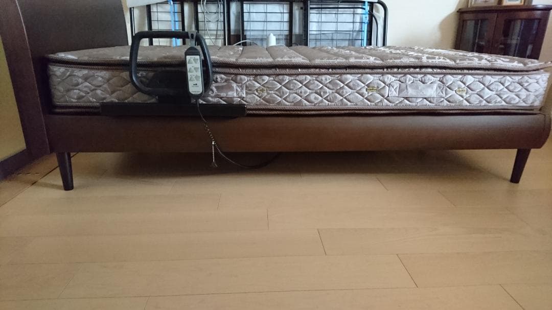 フランスベッド 電動リクライニング