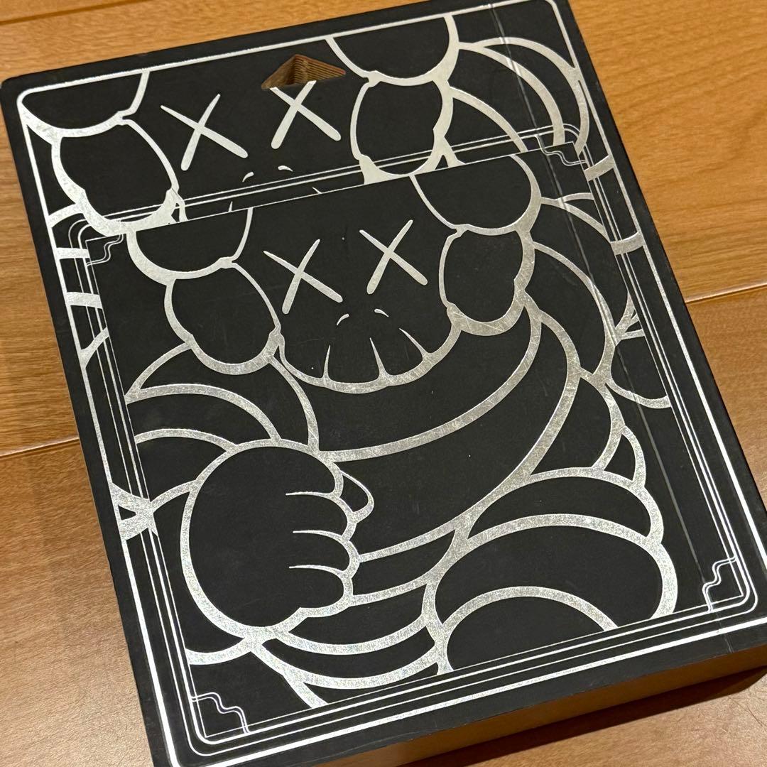 KAWS C10 / The Kimpsons 初期作品集 アートブック カウズ - メルカリ