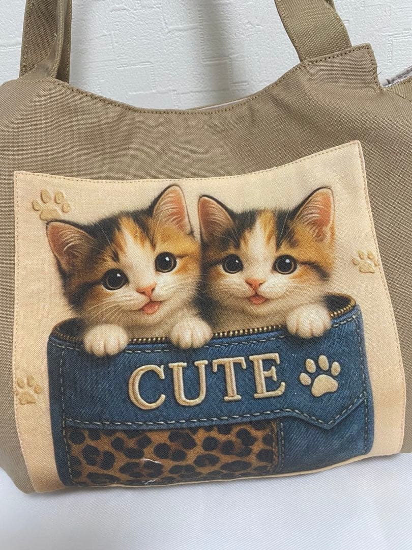 猫ちゃん♡ チューリップ型サイドポケット付きトート