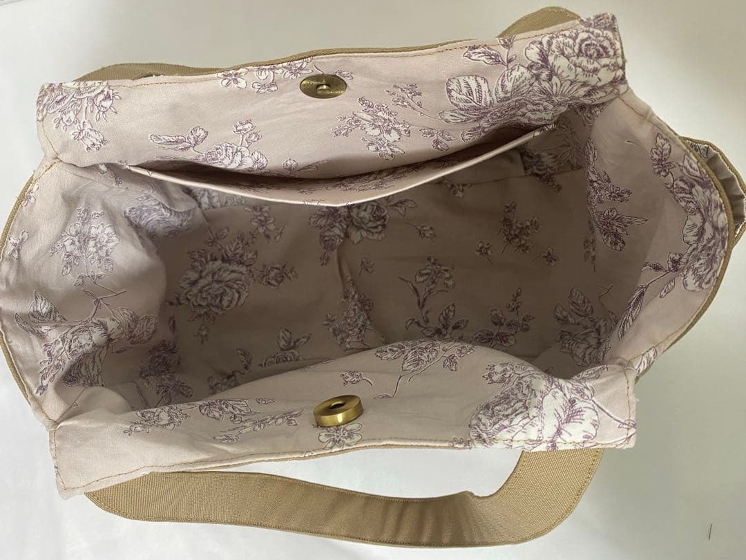 猫ちゃん♡ チューリップ型サイドポケット付きトート