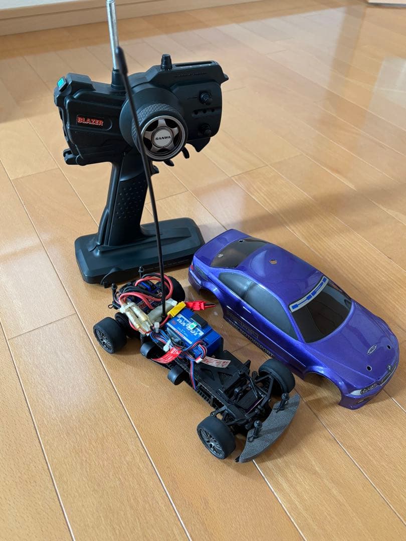 京商HPI ラジコンコントローラ付き　BMW パープル