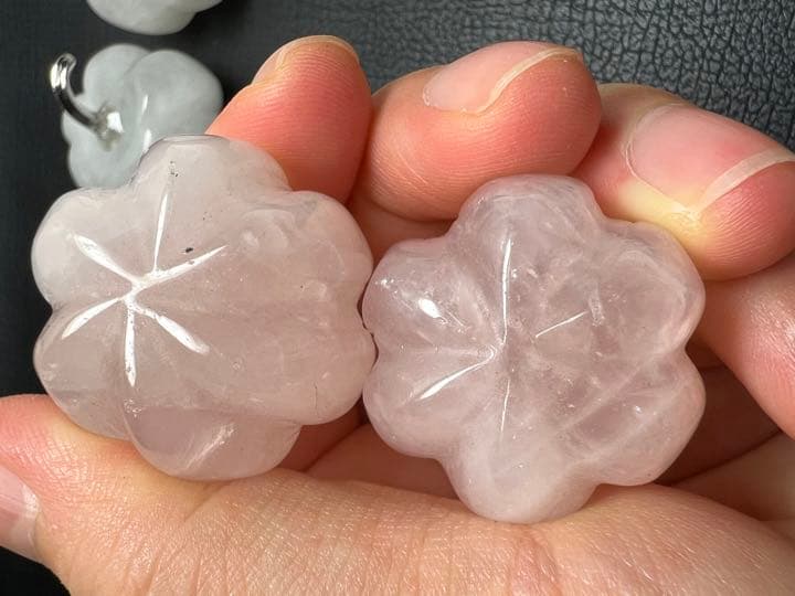 1210166  1セット限り　ローズクォーツ水晶かぼちゃ南瓜4個　29ミリ