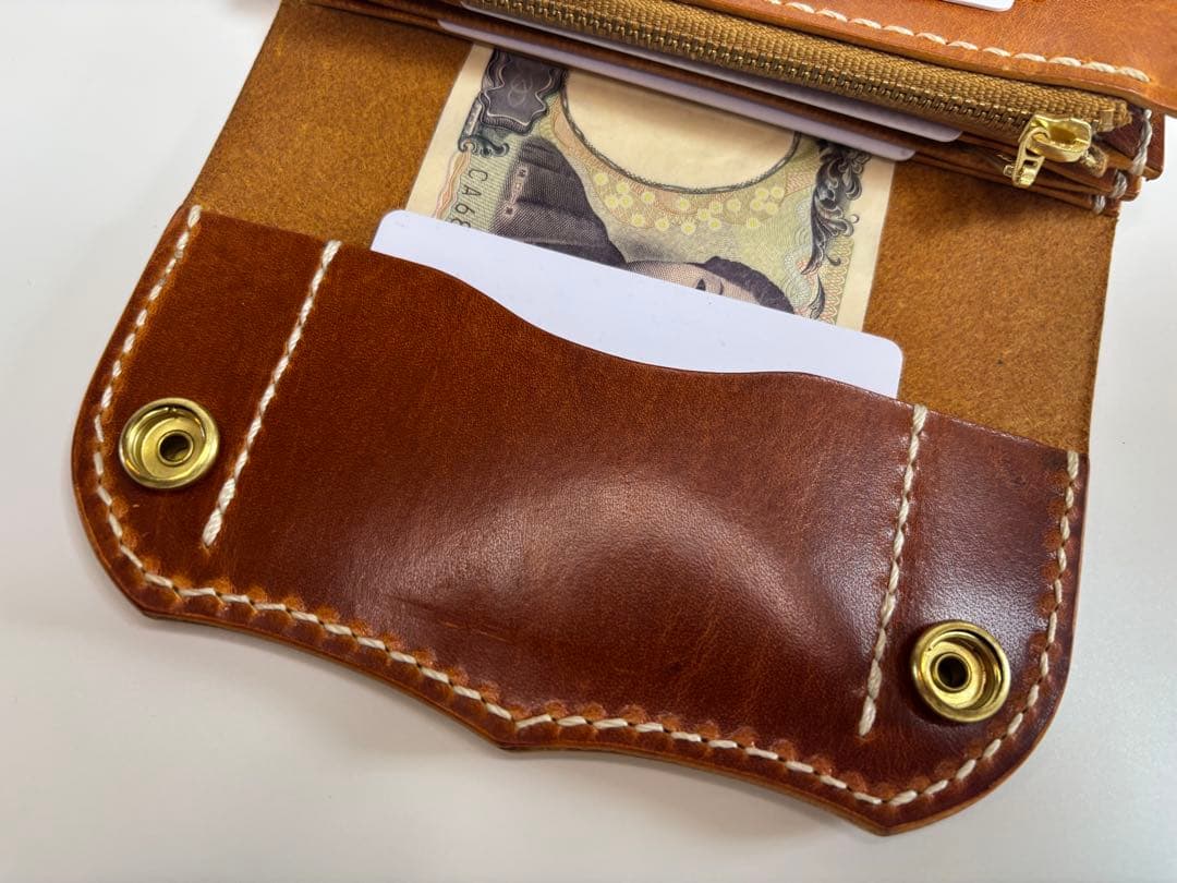 キャメル ヌメ革 トラッカーウォレット 三層 真鍮 レザークラフト