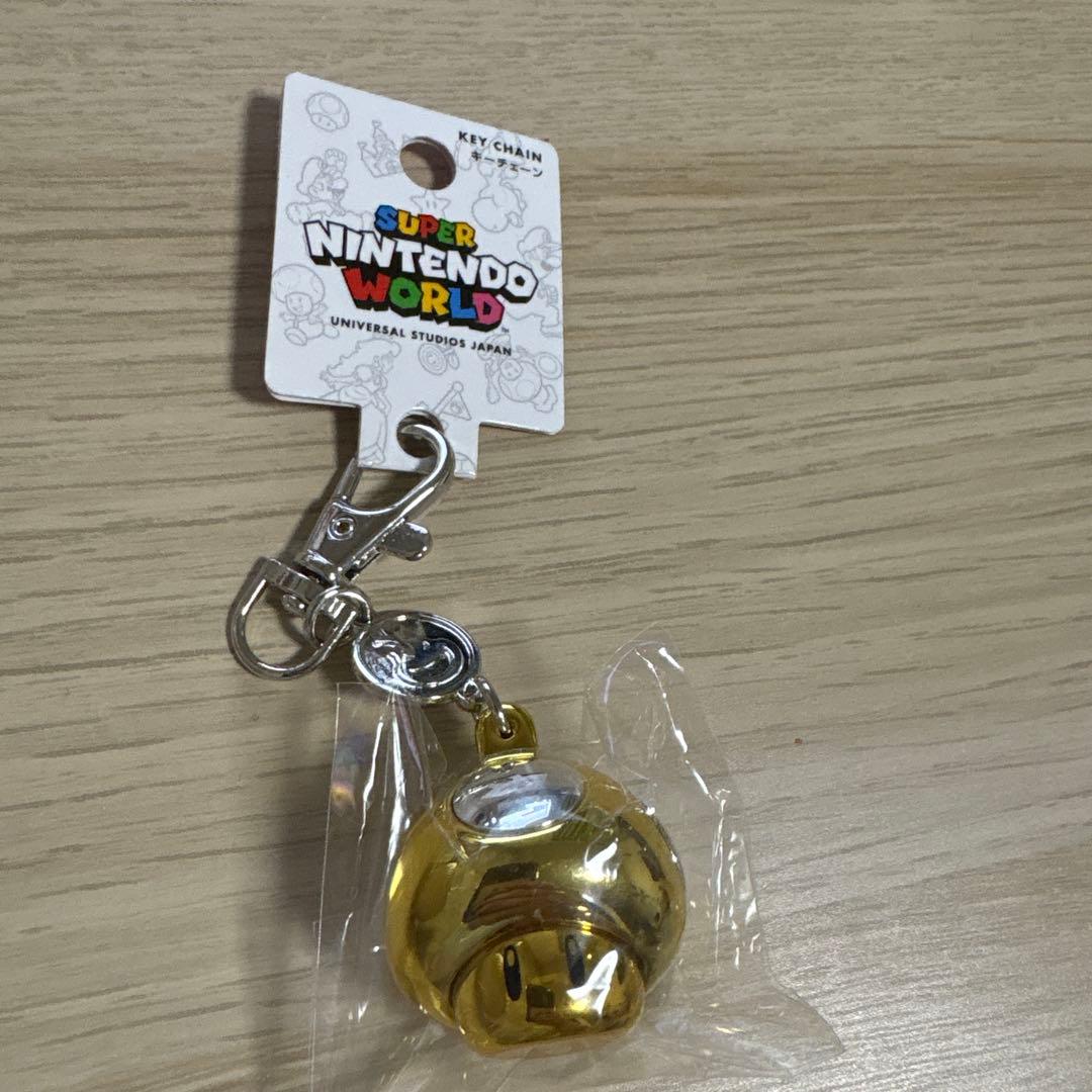 USJ限定 ゴールデンキノコ キーチェーン マリオ スーパーニンテンドー