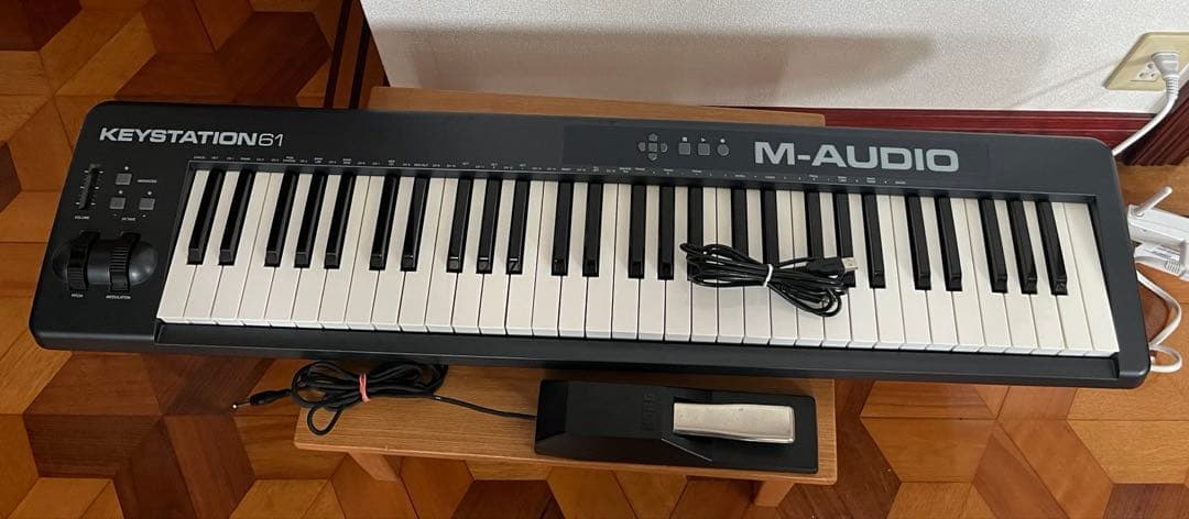 M-AUDIO Keystation 61 MK3 + KORG製ペダル
