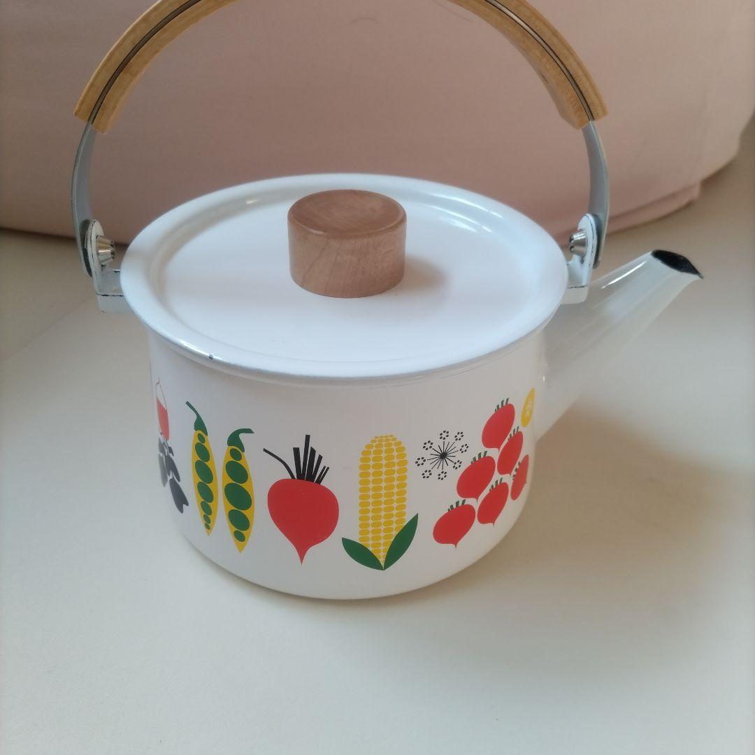 フォームレディ Kaico 日本製 ホーロー 琺瑯 IH対応 ケトル 1.45L