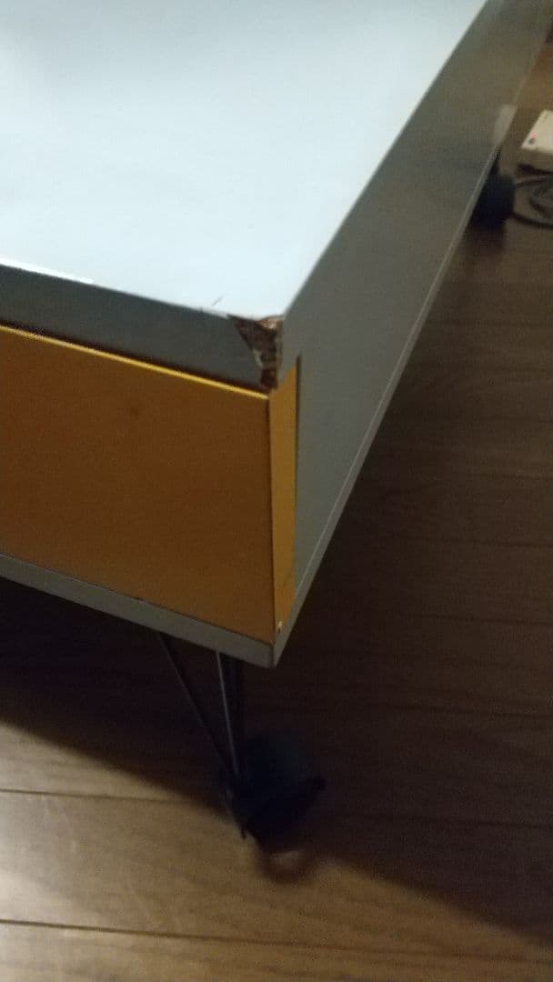 イノベーター innovator/引き出し付きテーブル/5つのプレゼント付き