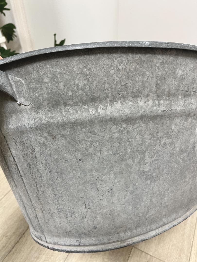 ビンテージ プランター 特大 タライ シルバー 鉄製 亜鉛メッキ - メルカリ