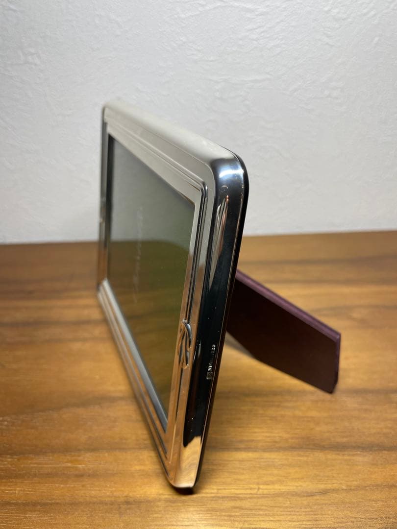 新品未使用【匿名配送】クリストフル　写真立てEGEA 13×17cm 縦横使用可