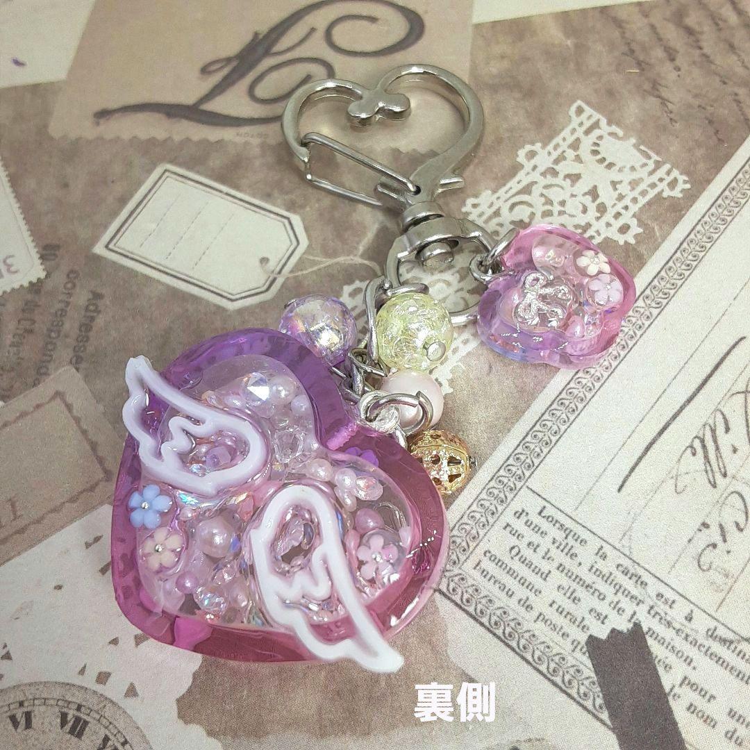 #154　ゆめかわ＊ミニチュアユニコーン＊天使の羽根＊シャカシャカキーホルダー