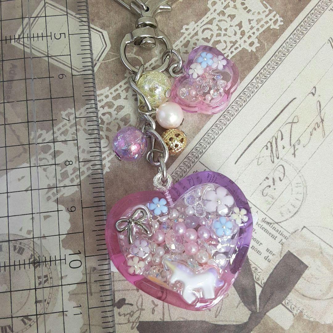 #154　ゆめかわ＊ミニチュアユニコーン＊天使の羽根＊シャカシャカキーホルダー