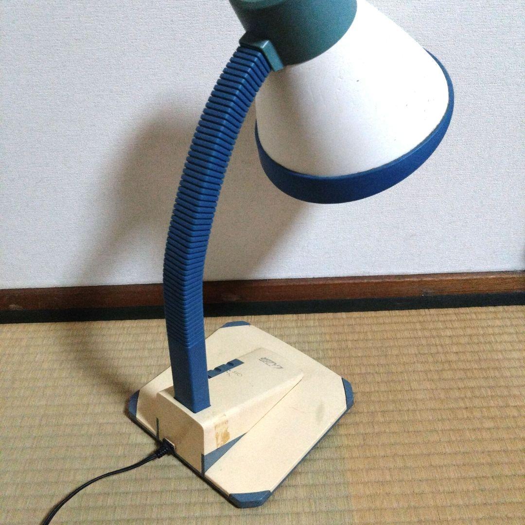 昭和レトロ ヒカリ白熱灯器具 卓上スタンドライト 小泉産業 - メルカリ