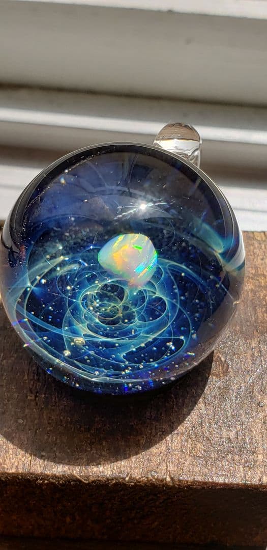 宇宙モチーフガラスネックレス