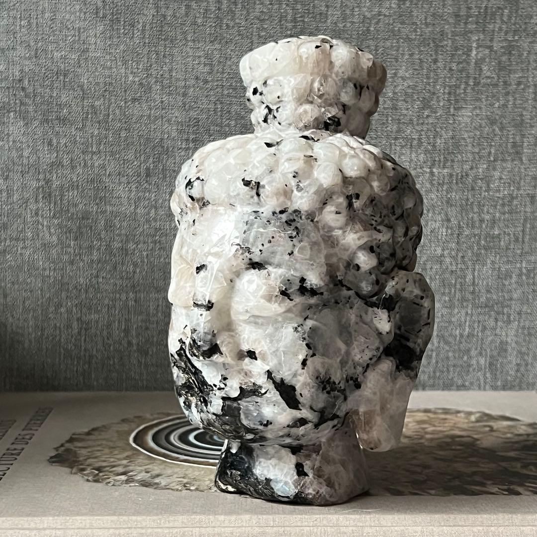 レインボームーンストーン　ブッダヘッド