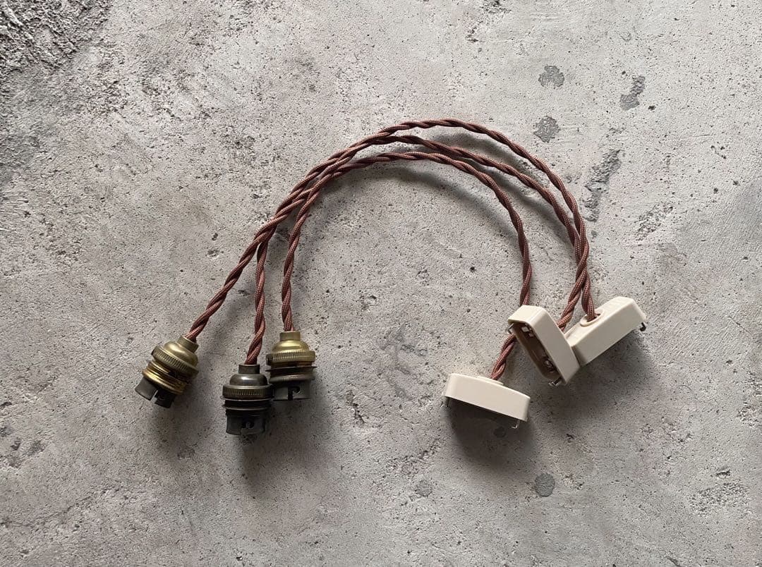 最安値！c-29. 送料無料！フランスアンティーク 3個セット 吊り下げソケット