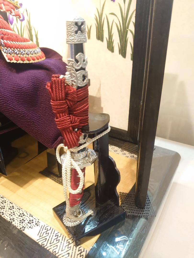 ●五月人形フルセット●　正絹縅の金兜　高級焼桐台屏風セット