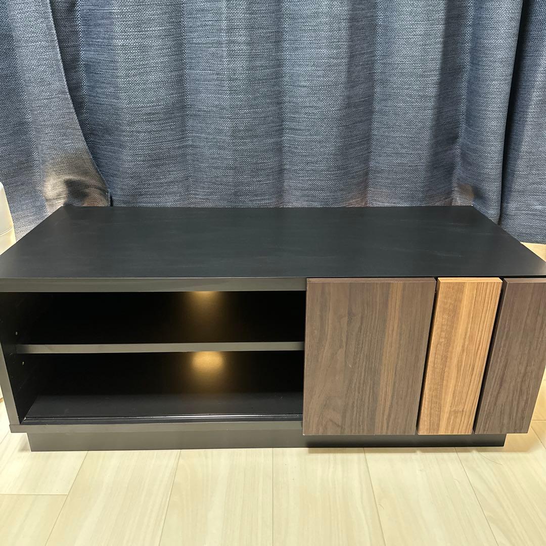 テレビ台　ローボード