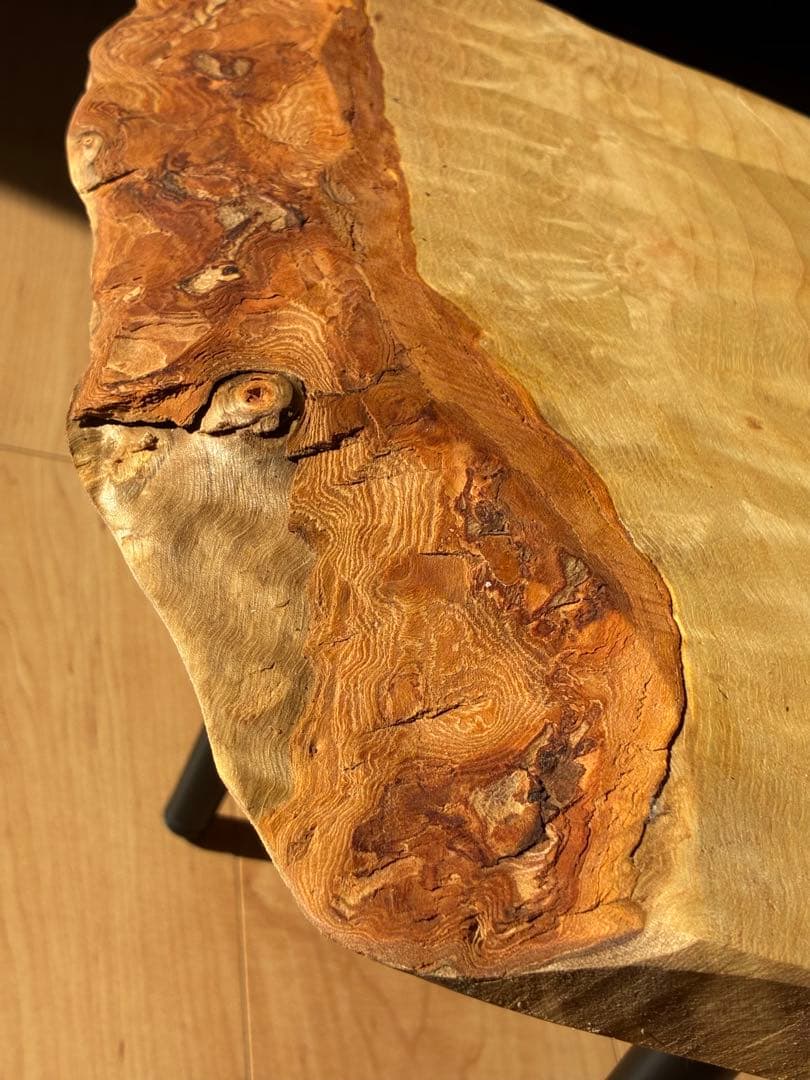 【現品限り】国産楠（くすのき）天然無垢一枚板 サイドテーブル　一点もの