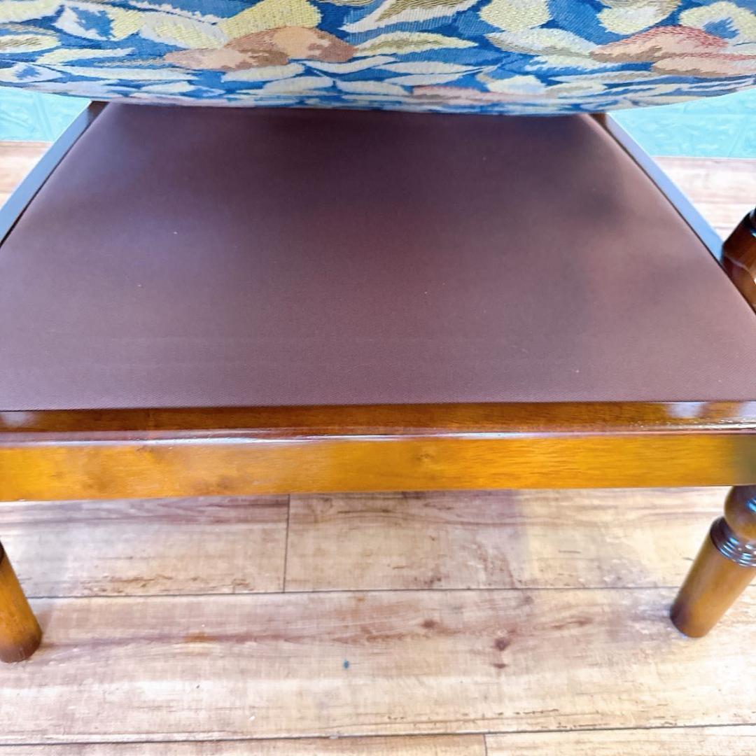 カリモク アームチェア 花柄 一人掛け シングルソファ 椅子　 クラシック