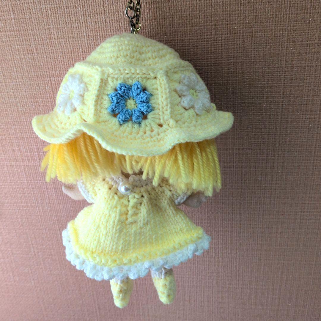 ハッピードール イーマリーちゃんグラニースクエアー帽子とワンピ黄色