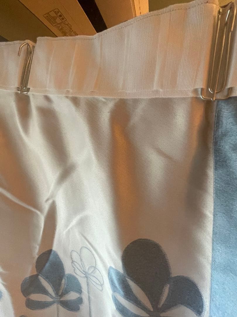 お花刺繍カーテン&レースカーテン　8枚