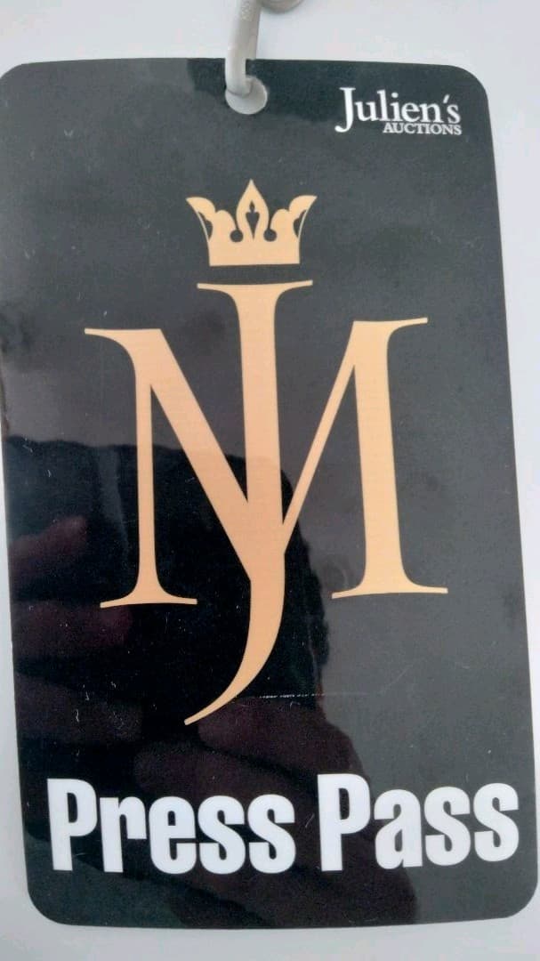 マイケルジャクソン　ジュリアンオークション　プレスパス