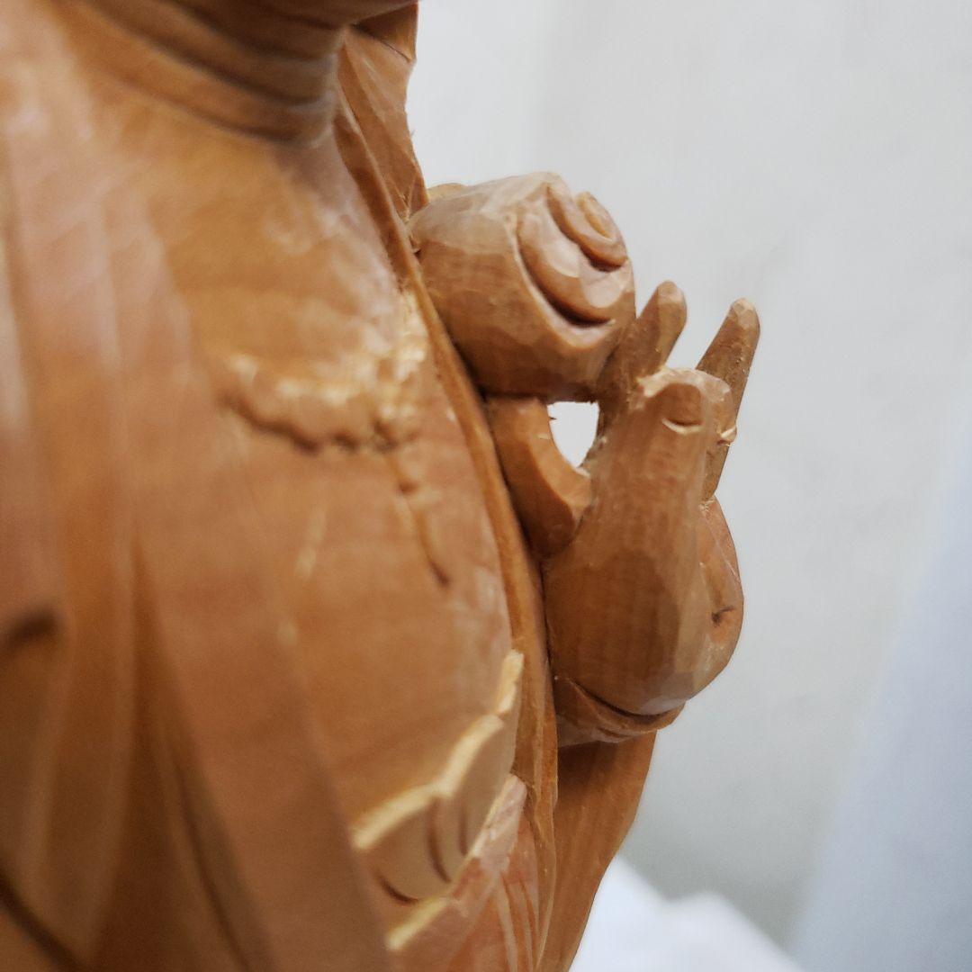 Ｂフライデー　蔵出し特価仏像★桧材 滴水観音菩薩像★高さ：約30cm